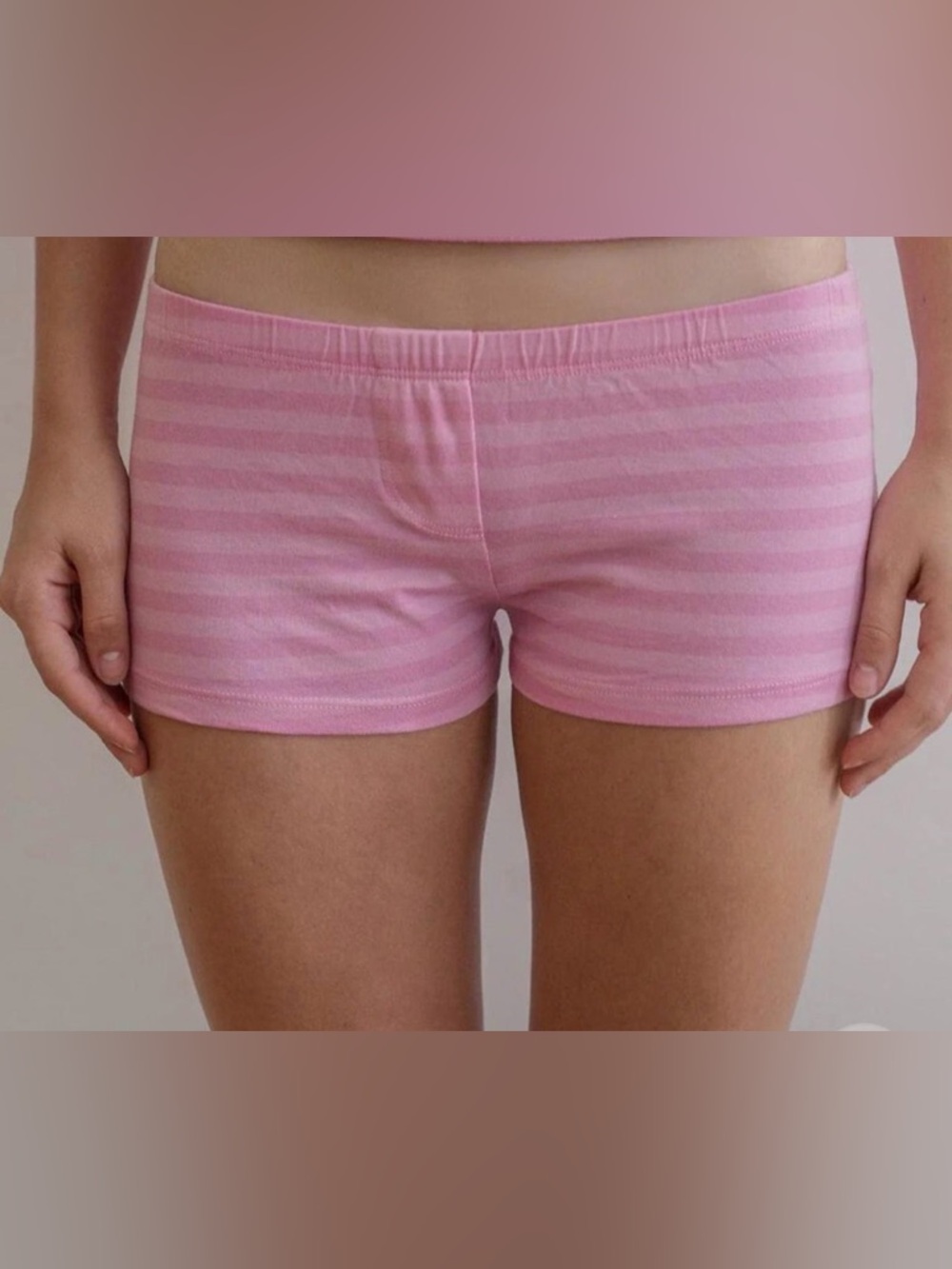 Brandy Melville Pink Striped Boy Shorts 🌸💘👙